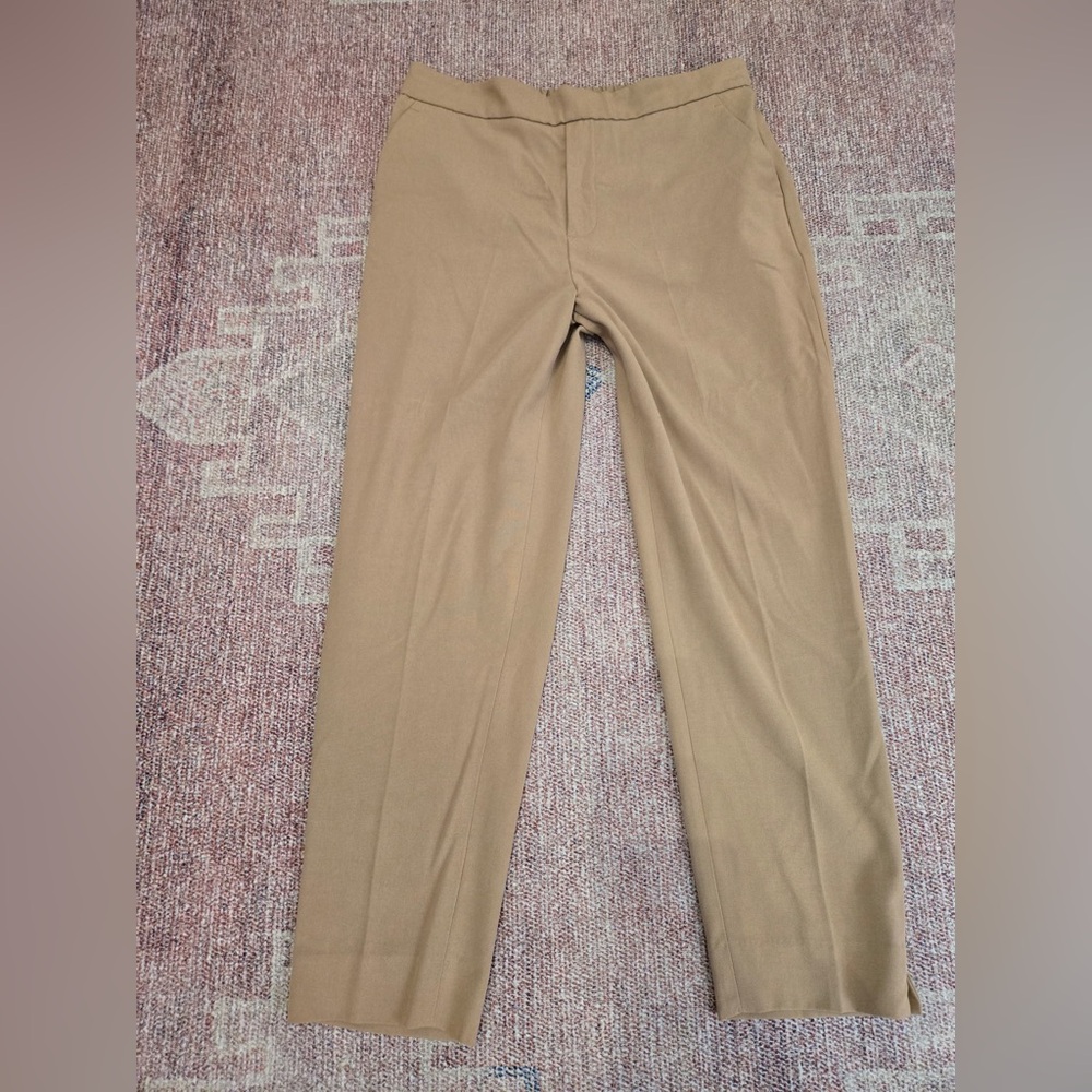 Banana republic pull on camel straight leg dress pants size 10